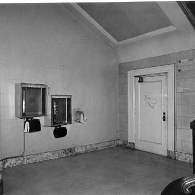 City Hall #2, Interior