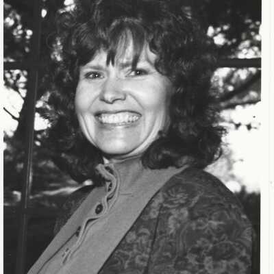 Julie Smith