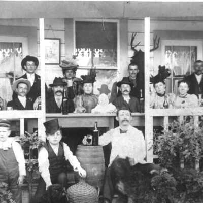 Villa de Roses, Vergne Family