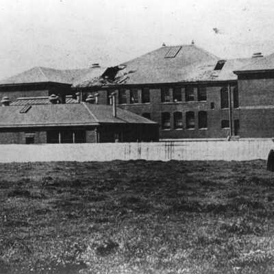 Berkeley High, Grove St, after earthquake