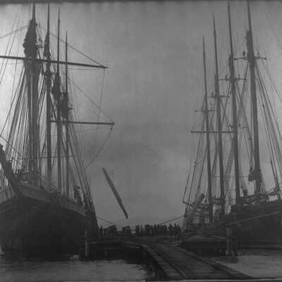 Heywood Lumber Wharf, ship Polaris