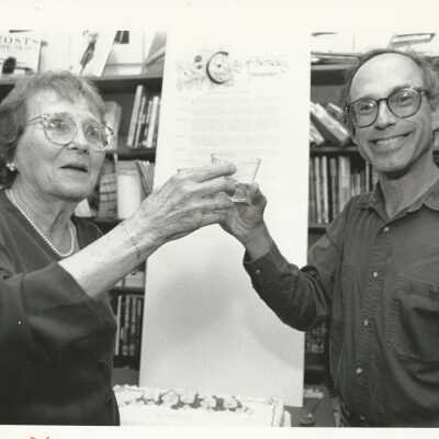 2011.060.375c: Dan Kraus, photog. 1996