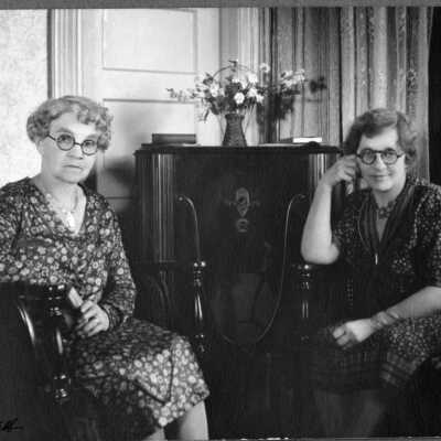 Annie Sims and Daughter, Mrs. Nixon