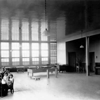 University Elementary -interior