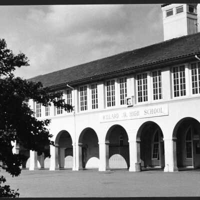 Willard School building