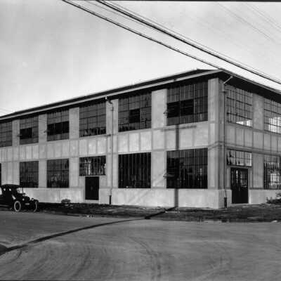 Burbank Junior High -shops