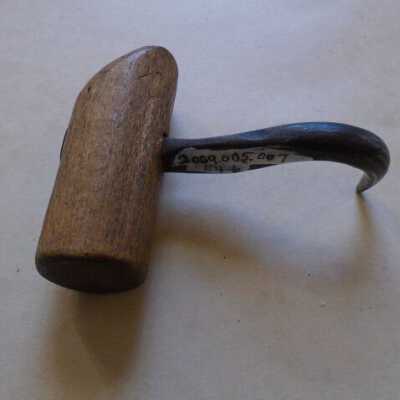 small hook