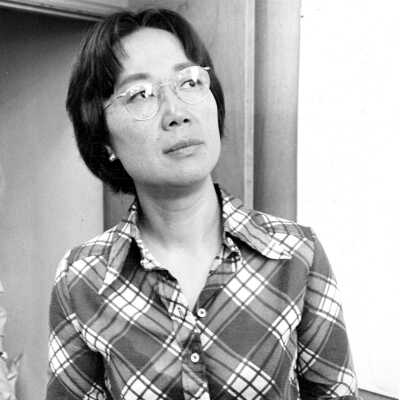 Ying Lee Kelley