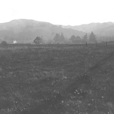 Ashby at Telegraph, looking east