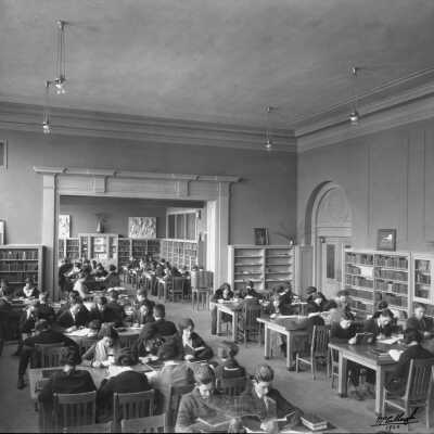 Berkeley High School - Library.