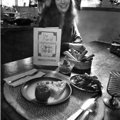 Miriam Kasin, Cook Book Author