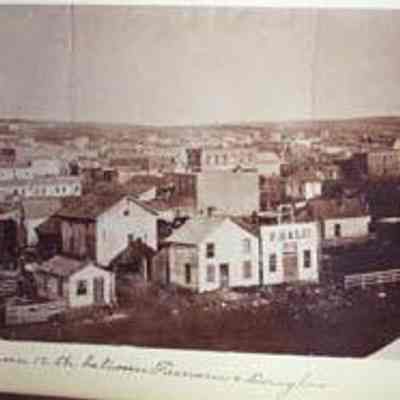 N.W. from 12th, between Farnam and Douglas