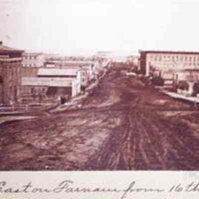 East on Farnam from 16th