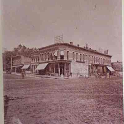 N.W. Corner 15 and Farnam