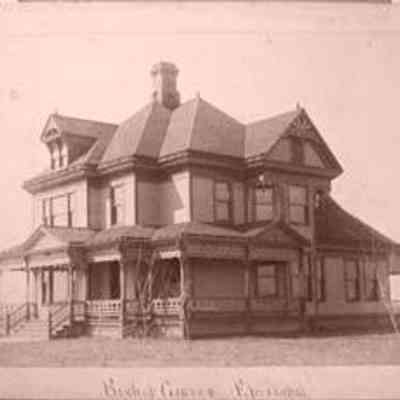 Bishop Graves (House)