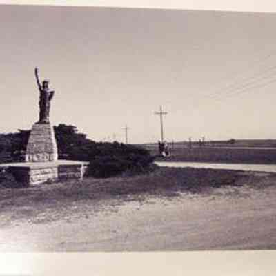 Homage By a Kansas Highway