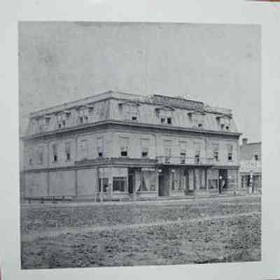 Metropolitan Hotel-Omaha (1869)