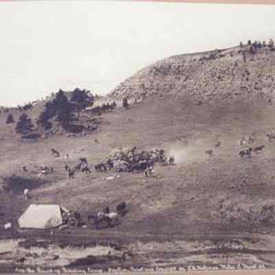 176 The Round-up Breaking Camp