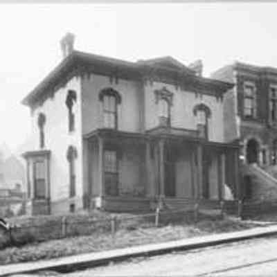 House At 17th and Dodge