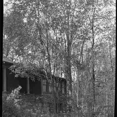 Bailiwick [porch columns]