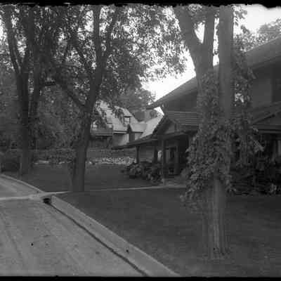 Sage Pl. House [front street view]