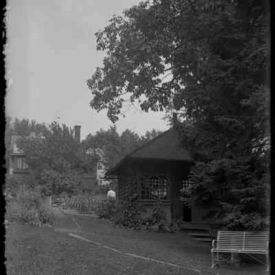 [Garden Home: rear gardens]
