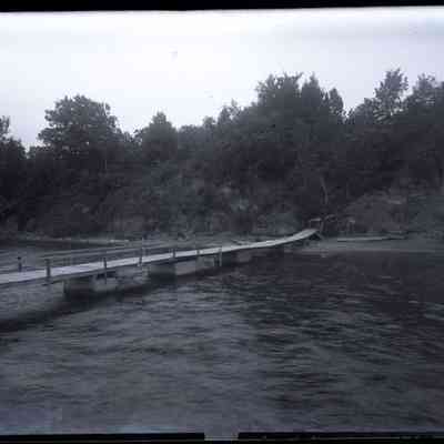 [Lake Cayuga]