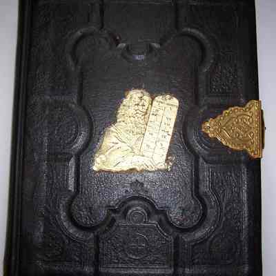 The Holy Bible, Containing the Old and New Testaments, Translated out of the Original Tongues...