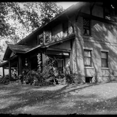 B. House [Sage Place]