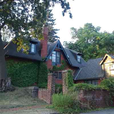 Office with patio and Carriage House: 7/15/2018