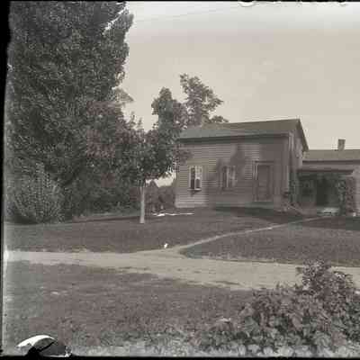 [Farmhouse on Lake Cayuga]