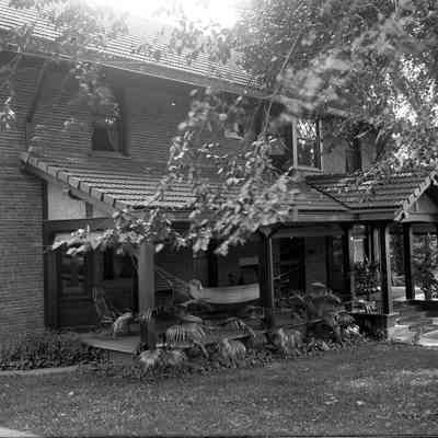 [Sage Place-front]
