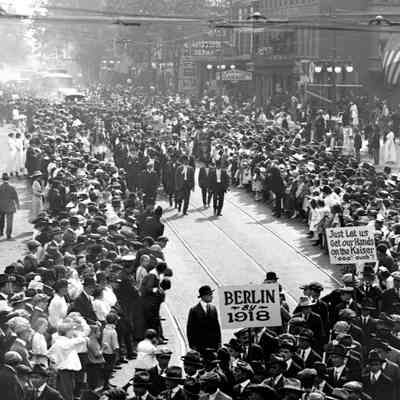 Rueben Van Vlack photos of Poughkeepsie during World War One
