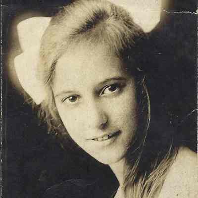 Ruth Gedney Schmelke