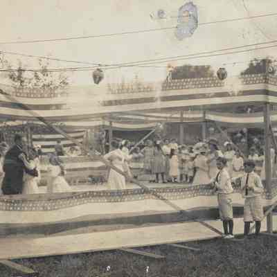 Firemen's Fair, 1915