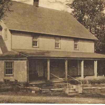 Old Quaker Meeting House