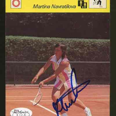 Martina Navratilova Signed 4.5x6.5 Photo (JSA)