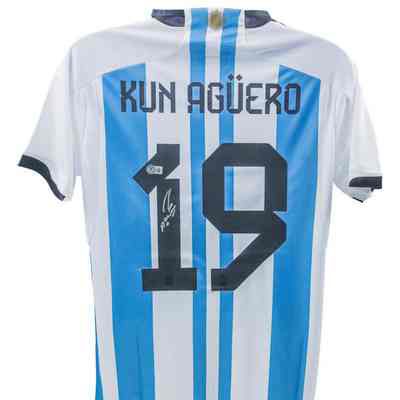 Sergio Aguero Signed Argentina Jersey (Beckett)