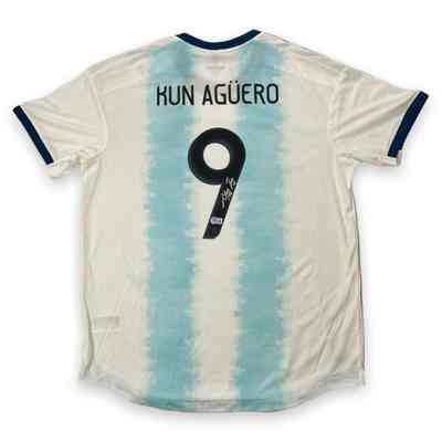 Sergio Aguero Signed Argentina National Team Jersey (Beckett)