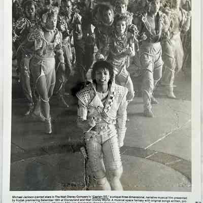 Original 1986 Press Photo Michael Jackson Captain EO 8X10