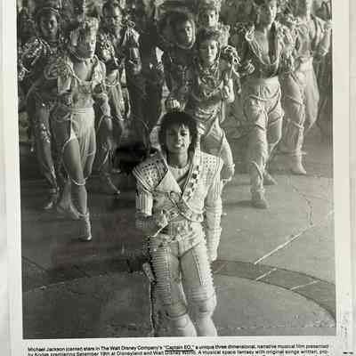 Original 1986 Press Photo Michael Jackson Captain EO 8X10