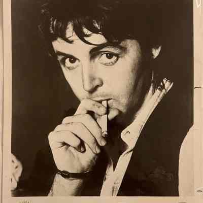 Original 1977 Press Kit Photo Wings Capitol Paul McCartney Smoking 8x10
