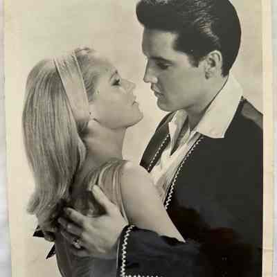 Original 1967 Press Photo Elvis Presley and Ursula Andress 7x9