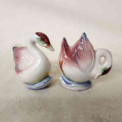 Japanese Swans | Salt & Pepper Shakers