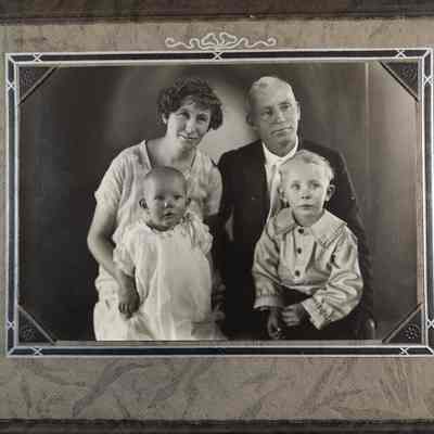 Joseph J. Macht and Hazel E. Adams with Joseph Joy Macht and Hazella Macht