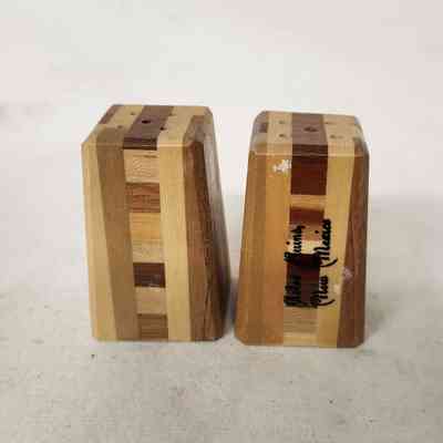 Wooden Souvenirs | Salt & Pepper Shakers