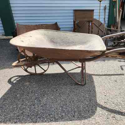 Wheelbarrow