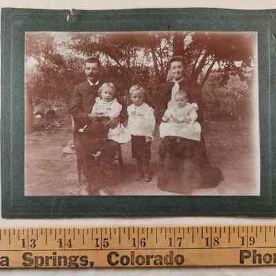 Orser Family | John and his wife but not sure if that is Lulu or Mary Jane