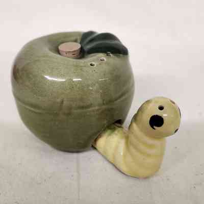 Vintage Mid Century Green Apple and Worm | Shakers | Mid Century