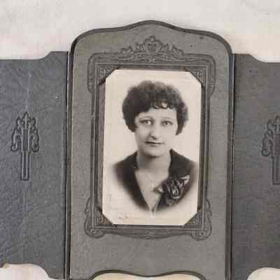 Fern Macht (Hott) | 2 separate photos